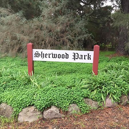 Sherwood Park Bed And Breakfast Somerville ภายนอก รูปภาพ